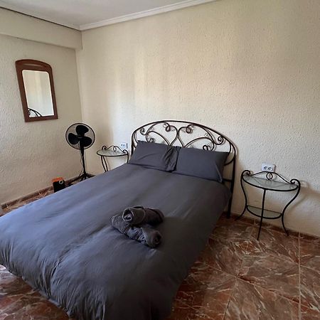 Piso Completo Cerca De Artes Y Ciencias Apartment Валенсия Екстериор снимка